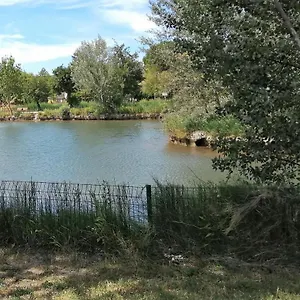 Hébergement de vacances Chez Bruno Et Marie Jo, Saint-Saturnin-lès-Avignon